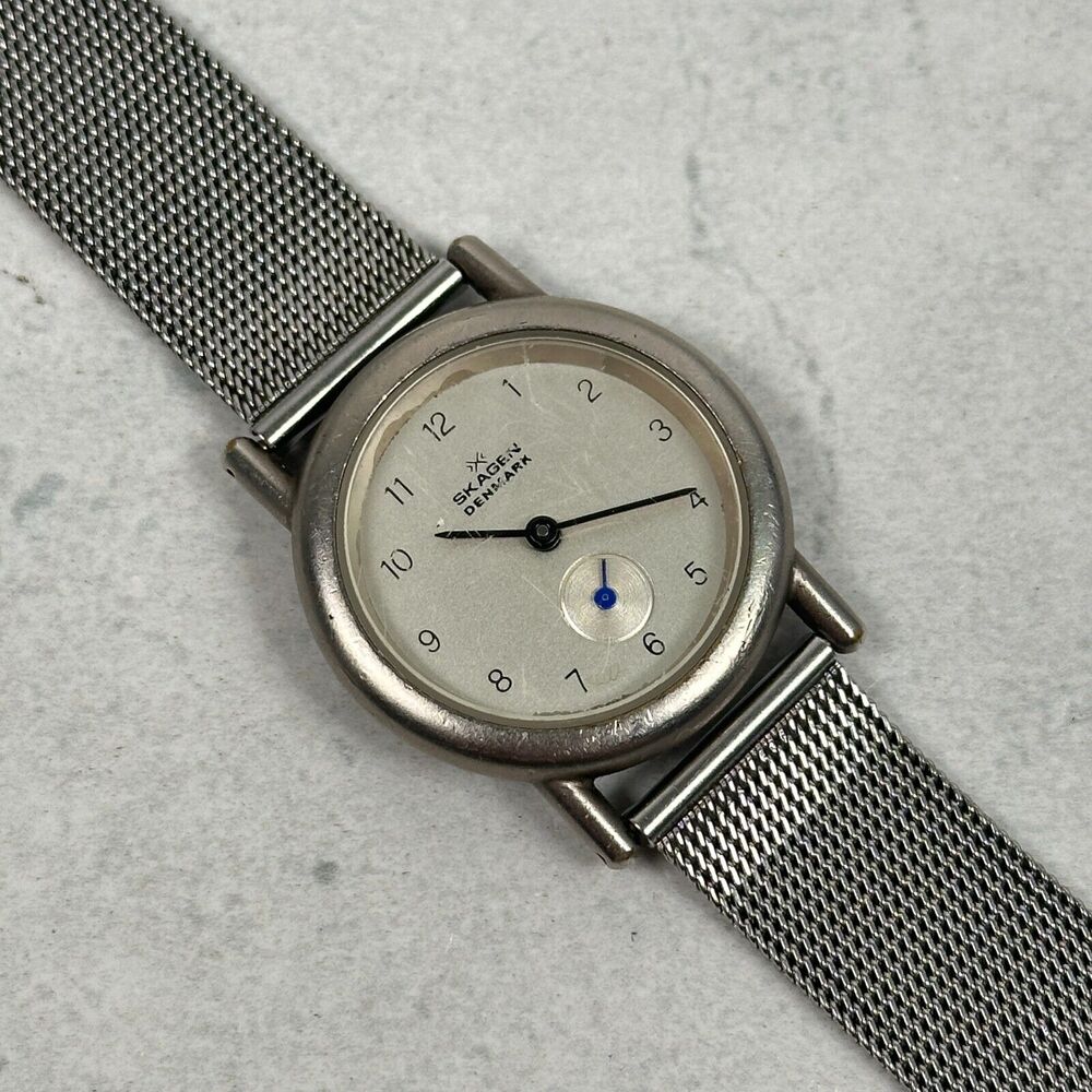 Skagen Watch Womens 28mm Silver Tone Mesh Band Ultra Slim Denmark New Battery